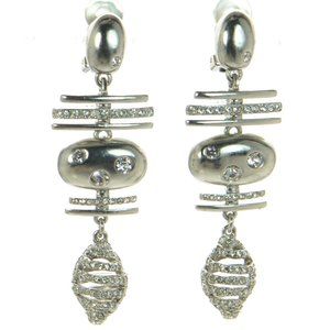 Oscar de la Renta Crystal Clip-On Drop Earrings